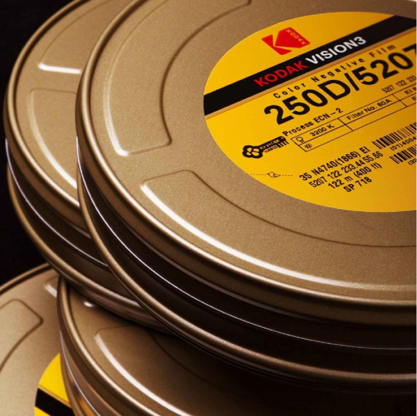 Kodak 16mm 250D 7207 Vision 3 Color Negative Film